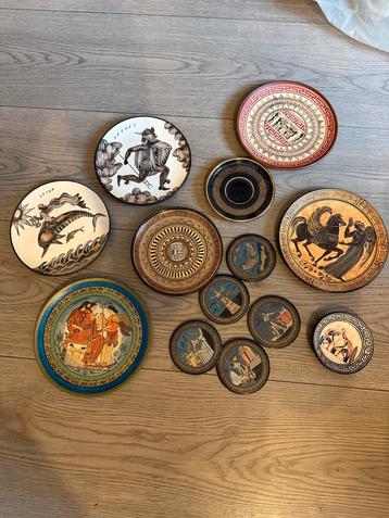 Griekse Stijl Borden & Onderzetters Set beschikbaar voor biedingen