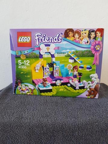 100% compleet LEGO Friends Hondenshow 41300