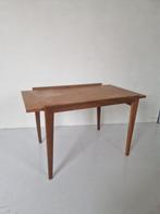 Mooi deens design elegant teak tafeltje, Antiek en Kunst, Antiek | Meubels | Tafels, Ophalen of Verzenden