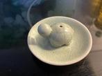 Schildpad seladon  wierookbrander // hoog 4 cm, Antiek en Kunst, Antiek | Keramiek en Aardewerk, Ophalen of Verzenden