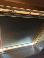 Velux verduisterend rolgordijn - Zo goed als nieuw, Doe-het-zelf en Verbouw, Rolluiken, Verzenden, Zo goed als nieuw, Grijs, Minder dan 100 cm