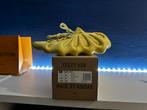 Yeezy Boost 450 Sulfur Maat EU 42 2/3 - US 9 - DS, Nieuw, Ophalen of Verzenden, Sneakers of Gympen, Yeezy