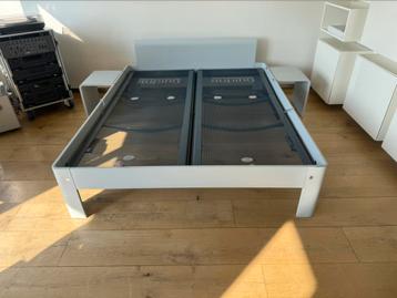Auping Auronde 160 x 200 inc hoofdbord 1500 variant beschikbaar voor biedingen
