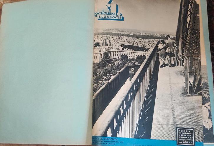 Katholieke Illustratie 1951 - Complete Jaargang, Boeken, Auto's | Boeken, Gelezen, Algemeen, Ophalen of Verzenden