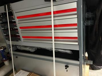 Bedrijfswageninrichting  Nr 2 beschikbaar voor biedingen