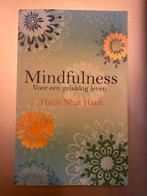 Mindfulness voor een gelukkig leven - Thich Nhat Hanh, Ophalen of Verzenden, Zo goed als nieuw, Meditatie of Yoga, Achtergrond en Informatie