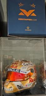 1:2 helm Max Verstappen 2022, Verzamelen, Ophalen of Verzenden, Zo goed als nieuw, Formule 1