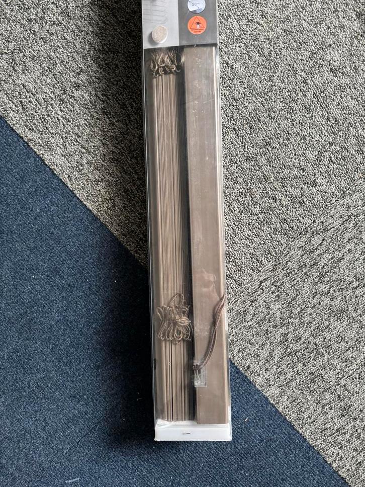 Nieuwe jaloezie in verpakking, Huis en Inrichting, Stoffering | Gordijnen en Lamellen, Nieuw, Ophalen