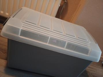 Grote Verhuis Krat met Deksel - 40-50 Liter beschikbaar voor biedingen