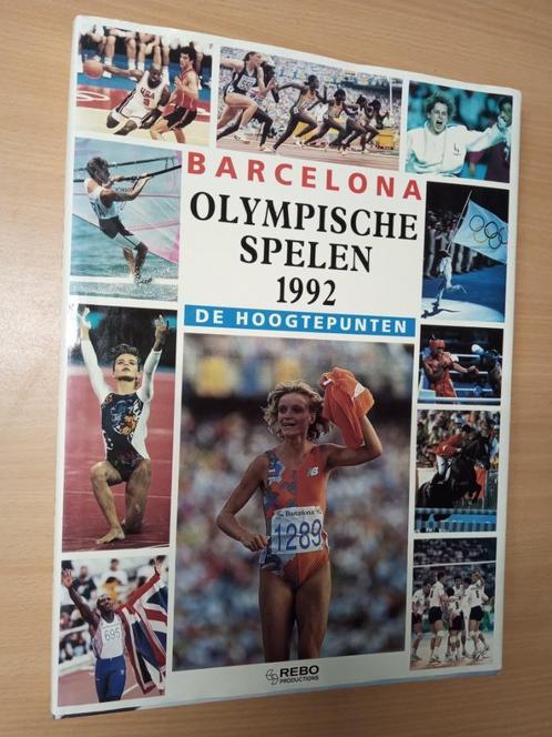 barcelona olympische spelen 1992 de hoogtepunten boek, Boeken, Sportboeken, Gelezen, Overige sporten, Ophalen of Verzenden