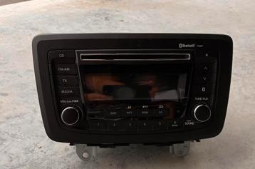 Suzuki Baleno autoradio beschikbaar voor biedingen