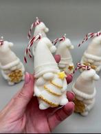 Nieuwe mal gnoom met kerstboom, Ophalen of Verzenden, Nieuw, Overige materialen, Minder dan 25 cm