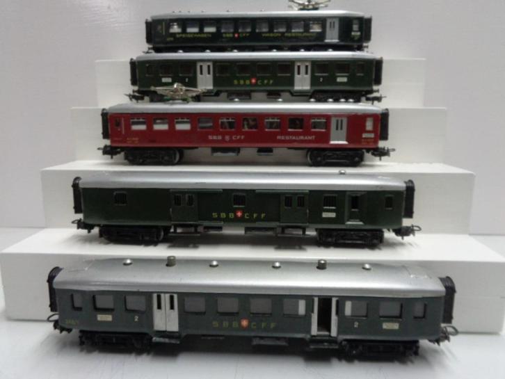 Marklin stam van 5-stuks SBB - CFF rijtuigen (H0), Hobby en Vrije tijd, Modeltreinen | H0, Gebruikt, Wagon, Wisselstroom, Märklin