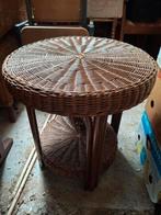 Rotan tafeltje, Ophalen, Gebruikt, 50 tot 100 cm, 50 tot 75 cm
