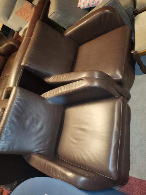 2 bruine leren fauteuils, Huis en Inrichting, Fauteuils, Gebruikt, 50 tot 75 cm, 75 tot 100 cm, Ophalen