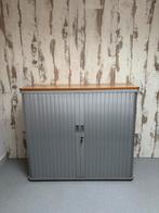 Gispen Roldeurkast met Houten Blad, Huis en Inrichting, Kasten | Roldeurkasten en Archiefkasten, Ophalen, Gebruikt, 100 tot 150 cm