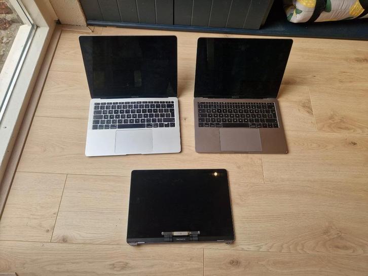 Macbook air 2019 en pro 2017 kapot, Computers en Software, Apple Macbooks, MacBook Air, 13 inch, Minder dan 2 Ghz, Ophalen of Verzenden