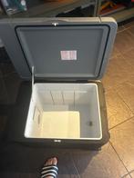 Grote koebox 220 en 12v, Caravans en Kamperen, Ophalen of Verzenden, Zo goed als nieuw, Elektrisch