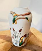 Vintage Portugese Alcobaca-porseleinen handgeschilderde vaas, Antiek en Kunst, Ophalen of Verzenden