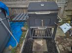 Barbecue met toebehoren en beschermhoes, Ophalen, Gebruikt