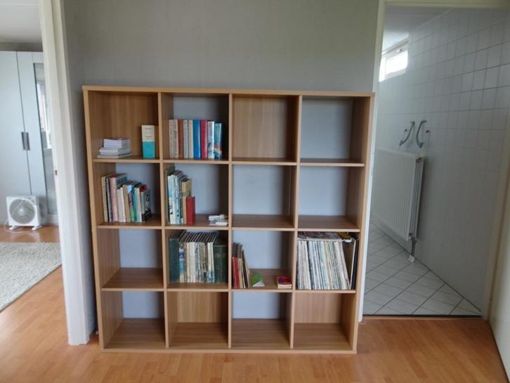 Stevige Boekenkast in licht eikenfineer, Huis en Inrichting, Kasten | Boekenkasten, Zo goed als nieuw, 150 tot 200 cm, 150 tot 200 cm