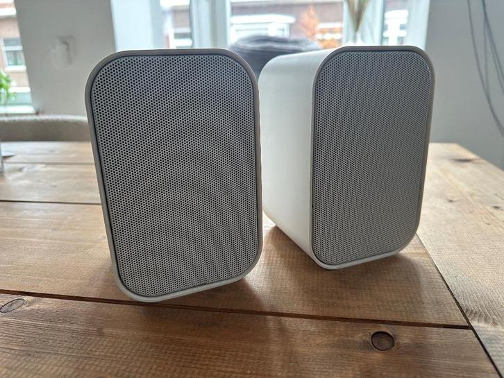 ArtSound UNI30 speakers (Wit, set van 2), Audio, Tv en Foto, Luidsprekers, Gebruikt, Front, Rear of Stereo speakers, Minder dan 60 watt