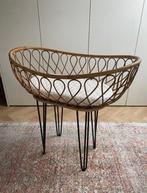 Rotan wieg met matras, Ophalen, Zo goed als nieuw, Wieg