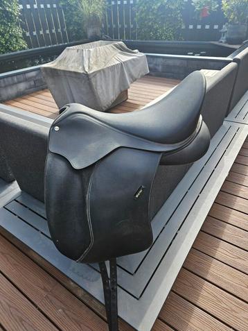 Wintec 500 DRS en VZH zadel 17,5 en 17" beschikbaar voor biedingen