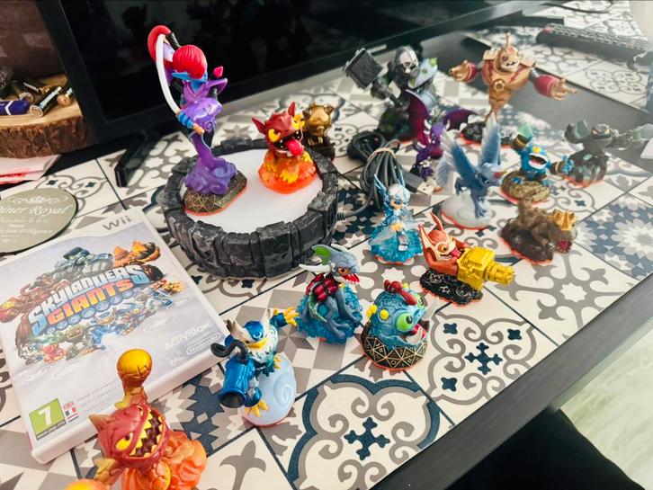 Skylanders giants voor de Nintendo Wii, Spelcomputers en Games, Games | Nintendo Wii, Zo goed als nieuw, Avontuur en Actie, 2 spelers