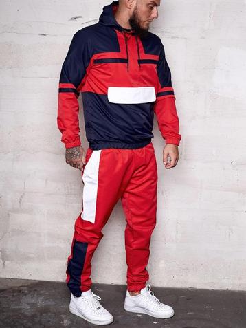 SALES! 1931 Rood wit zwart trainingspak mt L beschikbaar voor biedingen