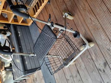 Rollator  beschikbaar voor biedingen