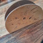 Handgemaakte houten servethouder met bloemmotief, Huis en Inrichting, Ophalen of Verzenden, Gebruikt