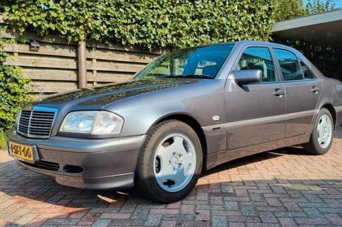 Uniek! W202 C240 V6 88.500KM!!, Auto's, Mercedes-Benz, Particulier, Benzine, Sedan, Geïmporteerd, Zilver of Grijs, Ophalen