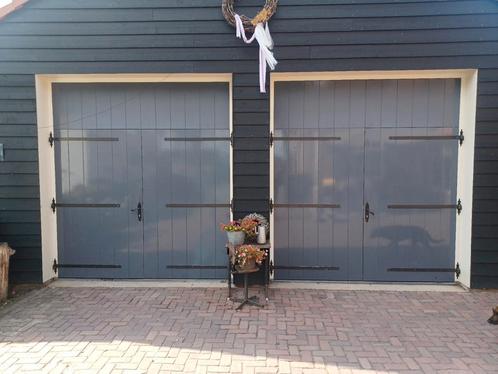Garage kozijn deuren bergingsdeuren, Doe-het-zelf en Verbouw, Kozijnen en Schuifpuien, Zo goed als nieuw, Deurkozijn, Hout, Ophalen of Verzenden