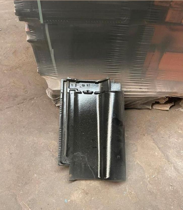 Keramische dakpannen mat zwart verglaasd, Doe-het-zelf en Verbouw, Dakpannen en Dakbedekking, Nieuw, Dakpannen, Steen of Klei