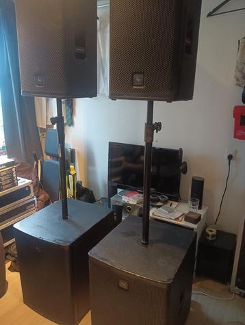 Electro voice elx set 112 & 118 beschikbaar voor biedingen