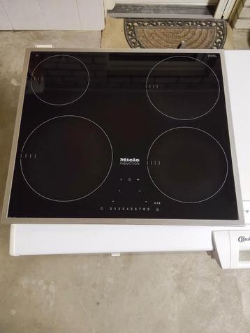 Miele inductie kookplaat  beschikbaar voor biedingen