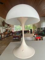 Louis Poulsen Panthella tafellamp, Huis en Inrichting, Ophalen, Gebruikt, Kunststof, Minder dan 50 cm