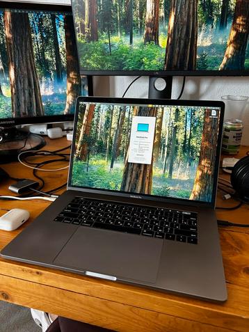 MacBook Pro 15" 2019 - i9/32GB/1TB SSD beschikbaar voor biedingen