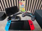 Nintendo switch oled, Spelcomputers en Games, Spelcomputers | Nintendo Switch, Ophalen, Zo goed als nieuw, Met 2 controllers, Switch Original