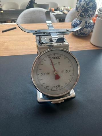Antieke Keukenweegschaal - max 2 Kilo - Chroom - Vintage beschikbaar voor biedingen