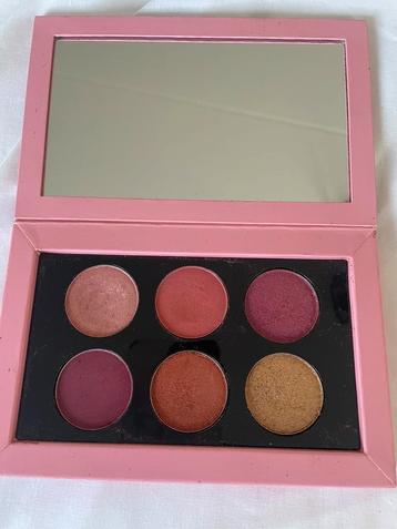 Pat Mcgrath oogschaduw palette beschikbaar voor biedingen