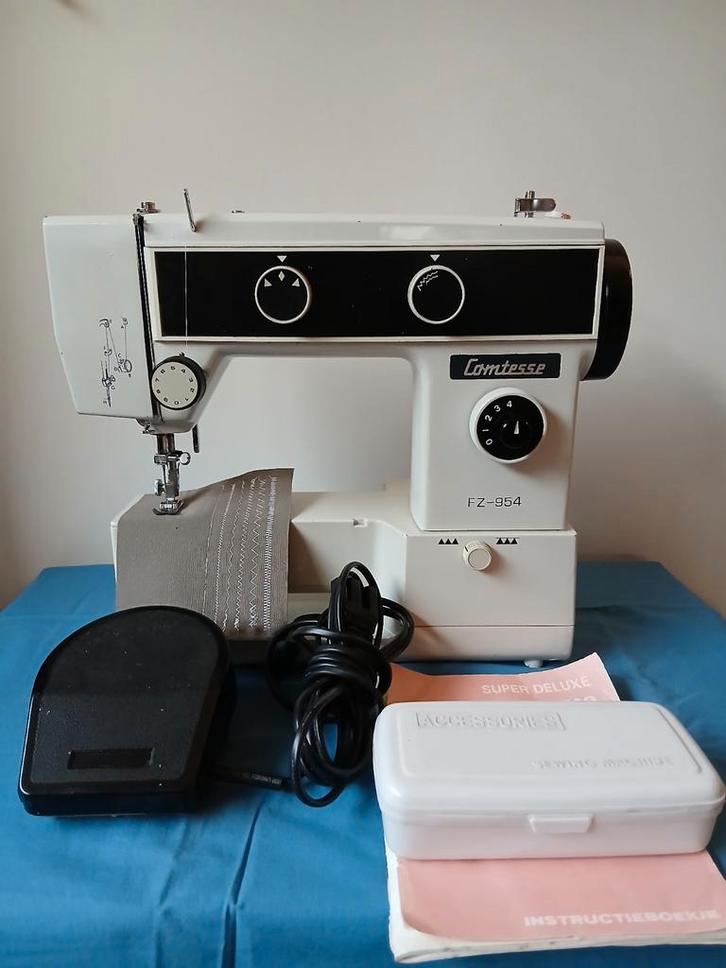 Comtesse FZ-954 Naaimachine - Anker, Hobby en Vrije tijd, Naaimachines en Toebehoren, Gebruikt, Naaimachine, Overige merken, Ophalen of Verzenden