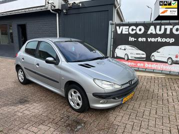 Peugeot 206 1.4 Gentry ecc airco nieuwe apk nette auto beschikbaar voor biedingen
