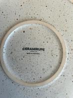 Twee Ceramirupe borden, lava structuur, gouden rand, Gebruikt, Keramiek, Ophalen of Verzenden, Bord(en)