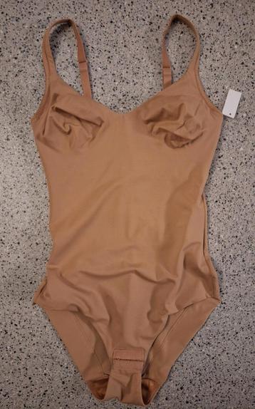 Liberti body - maat 70D beschikbaar voor biedingen