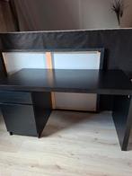 Zwart bureau Malm en 2 monitorstandaards, Ophalen, Zo goed als nieuw