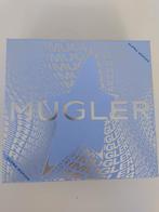 Dames  parfums, Verzamelen, Geboortekaartjes en Visitekaartjes, Ophalen of Verzenden, 2000 tot heden