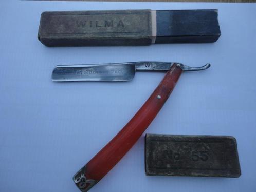 Mooi vintage scheermes kappersmes Solingen Wilma in doos, Antiek en Kunst, Curiosa en Brocante, Ophalen of Verzenden