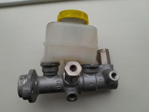 Originele Hoofdremcilinder Nissan Almera N15 - Jong gebruikt, Auto-onderdelen, Remmen en Aandrijving, Nissan, Nieuw, Verzenden